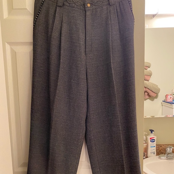 High Fashion Dress Pants - Picture 3 of 6